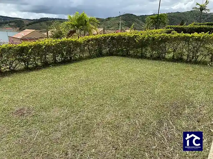 Majagua bloque 9 apartamento 104